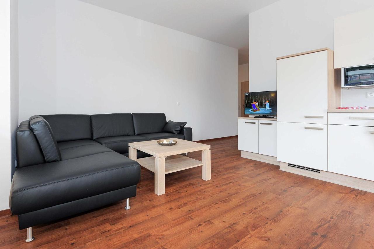Haus Leuchtturm Apartment Bensersiel Bagian luar foto