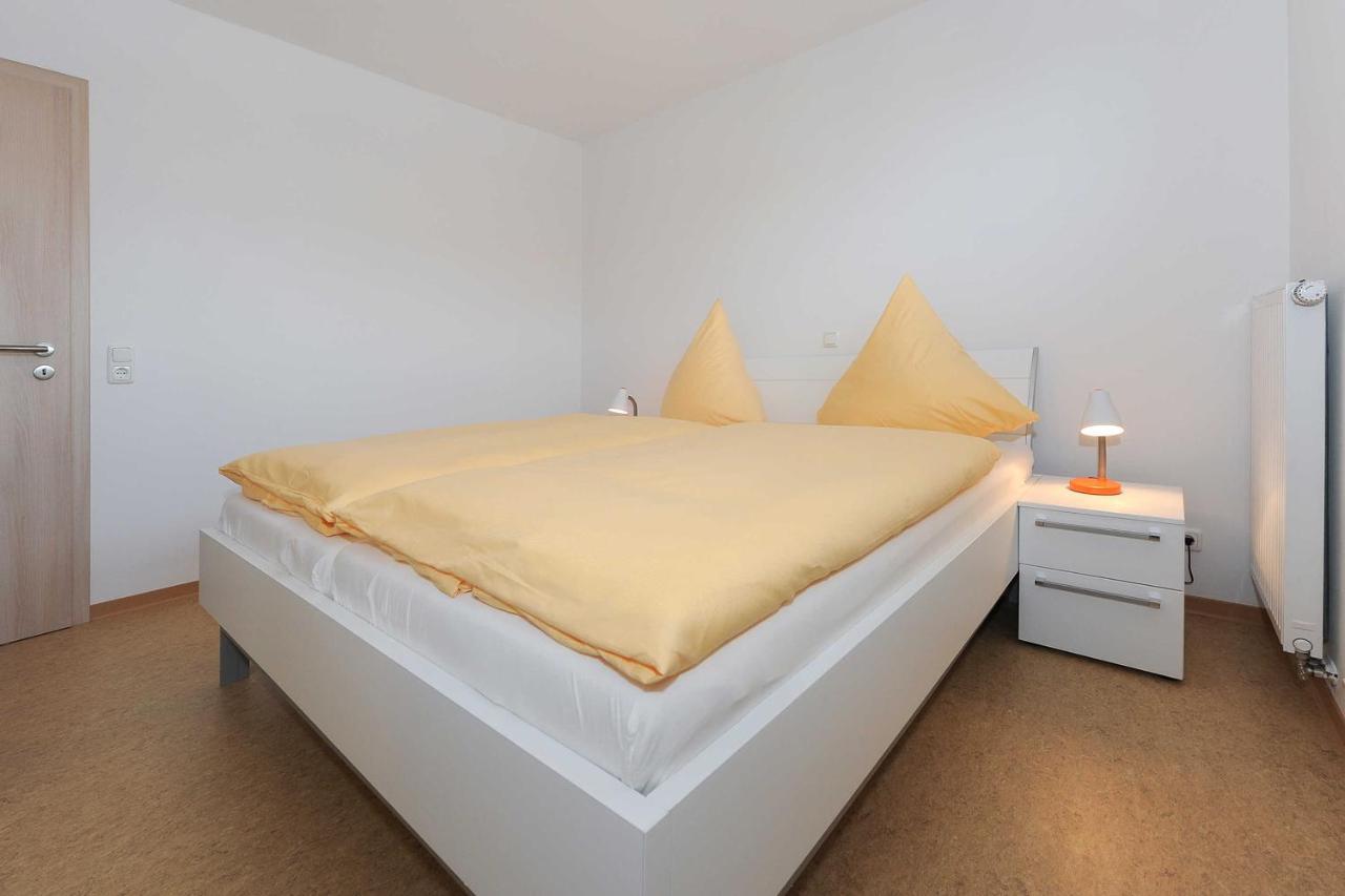 Haus Leuchtturm Apartment Bensersiel Bagian luar foto